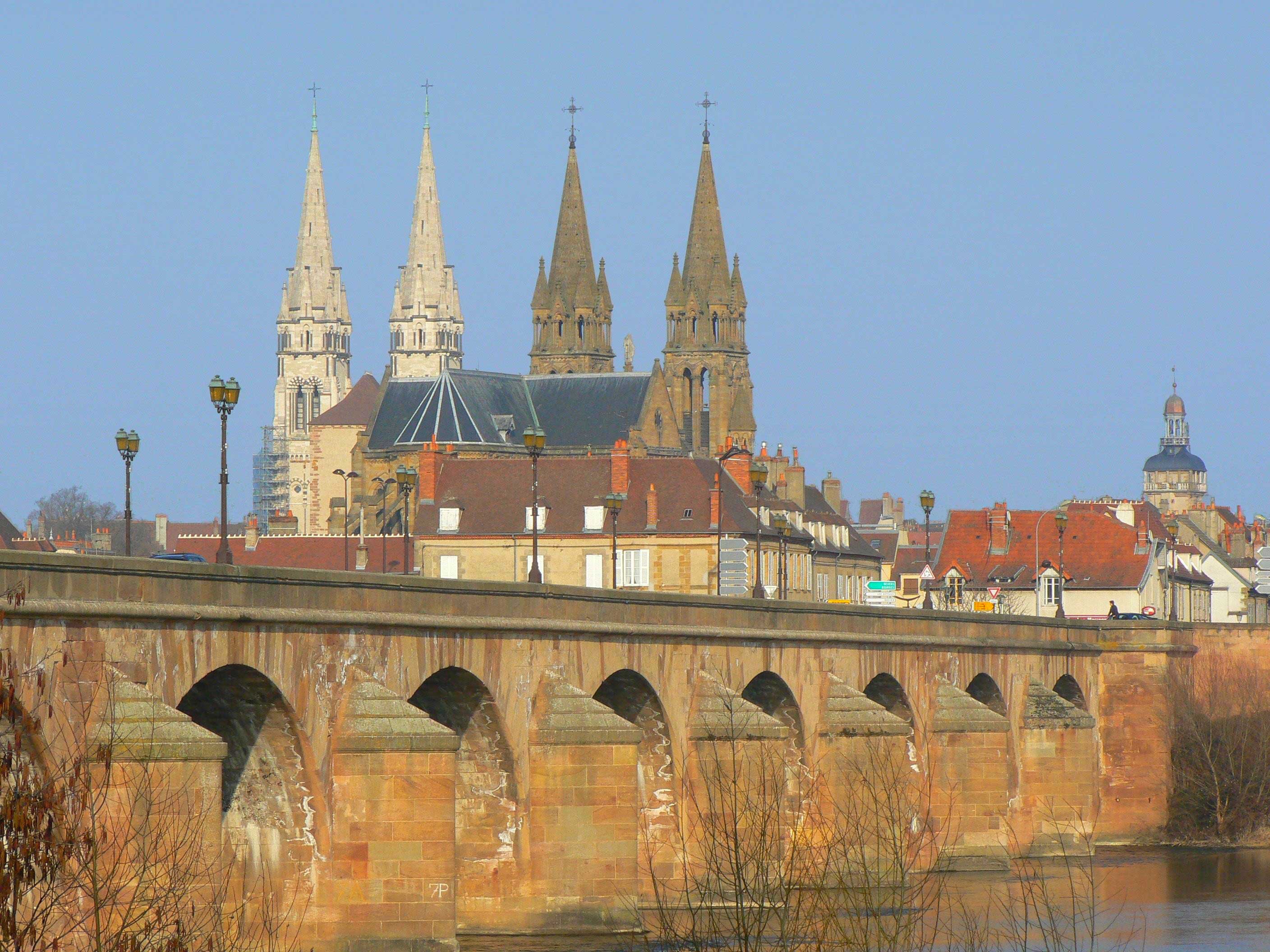 moulins region auvergne